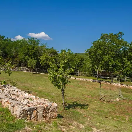 Cima Villa *