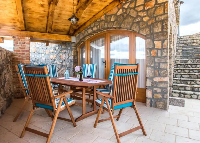 Cima Vrbnik (Primorje-Gorski Kotar)